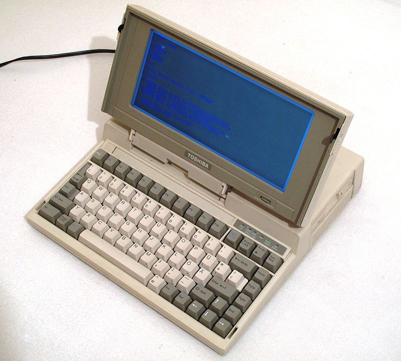 Toshiba T1200 / By Echtner - Own work, CC BY 3.0, https://commons.wikimedia.org/w/index.php?curid=9446527