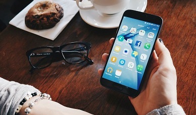 Smartfon 16 GB, 32 GB, 128 GB, a może więcej? Co zajmuje najwięcej pamięci w telefonie?