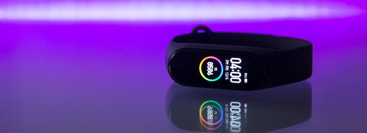 Opaska Xiaomi Mi Band – czy warto wybrać ten smartband?