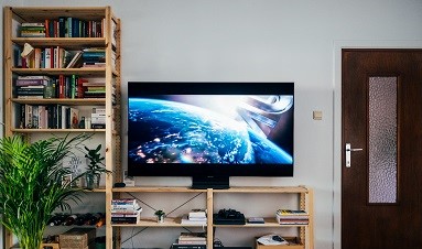 Nie wiesz, jaki telewizor kupić? Poznaj najczęściej wybierane marki telewizorów na świecie