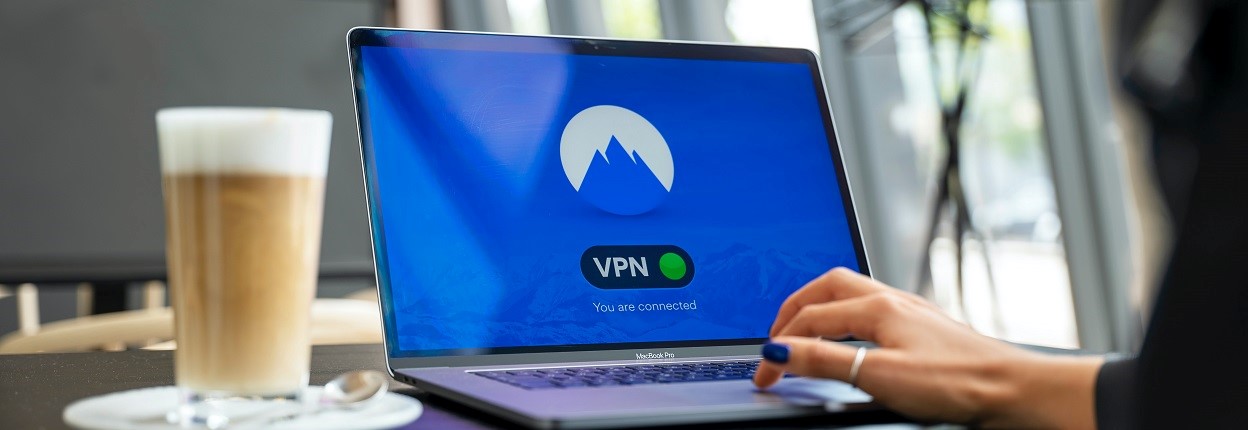 Co to jest VPN i do czego go wykorzystać?