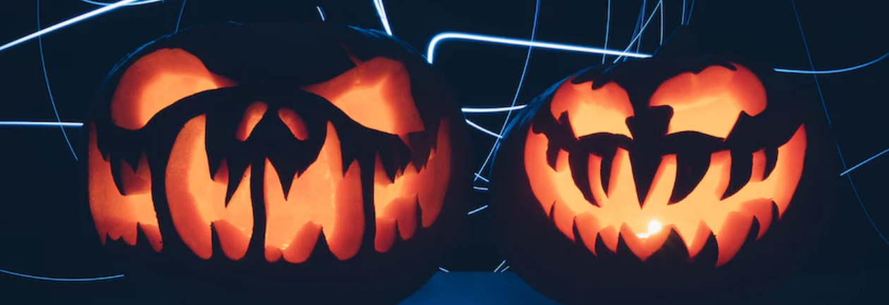 Filmy na Halloween – sprawdź, co i gdzie obejrzeć