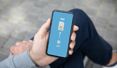 Wirtualna karta SIM – jak sprawdzić, czy telefon ma eSIM?