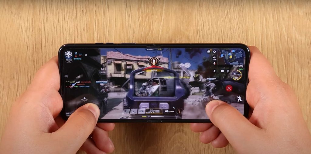 Ekran zewnętrzny Motorola Razr 60 5G to popis szerokiej palety kolorów w połączeniu z wysoką wydajnością procesora.