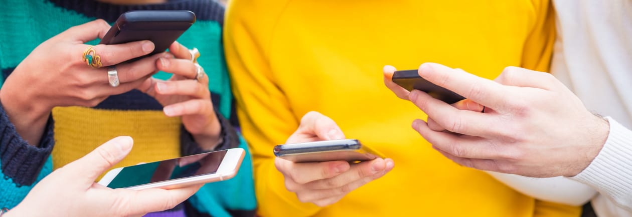 iPhone czy Samsung – który smartfon lepszy dla biznesu?