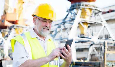 Telefon na firmę – co wrzucić w koszty, żeby było taniej?