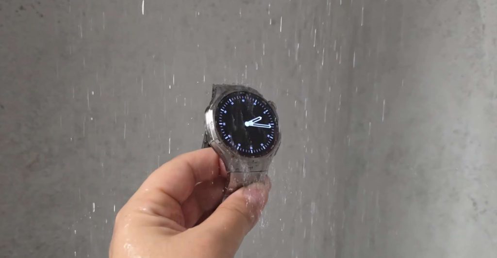 Huawei Watch GT 6 Pro jest wodoodporny dzięki specjalnym rozwiązaniom konstrukcyjnym.