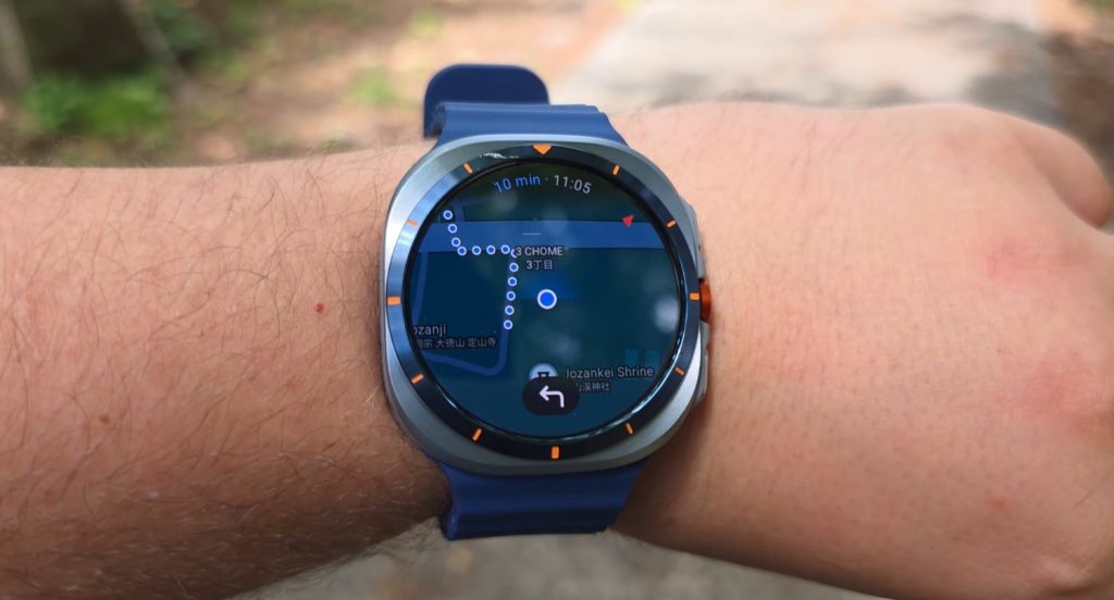 Nawigacja w Samsung Galaxy Watch Ultra jest płynna i dostarcza dużo radości z korzystania.