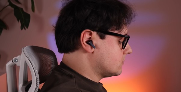 kształt słuchawek Samsung Galaxy Buds 4 Pro
