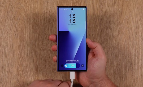 Bateria i ładowanie telefonu komórkowego Samsung Galaxy Z Fold 7