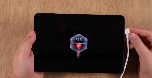 Ładowanie tabletu REDMAGIC ASTRA