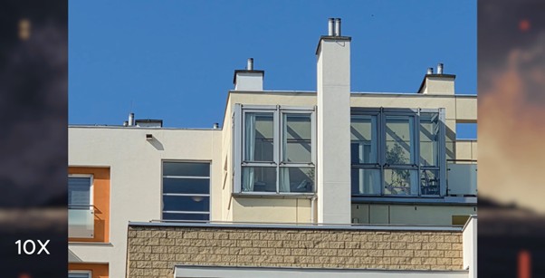 Zdjęcie budynku w przybliżeniu x10 z Samsunga Galaxy S26+