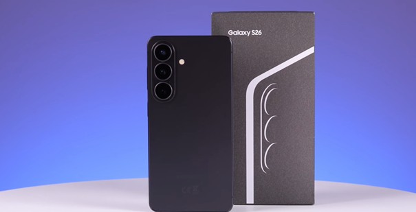 tył smartfona Samsung Galaxy S26