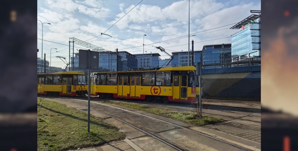 zdjęcie tramwaju wykonane przez Samsung Galaxy S26