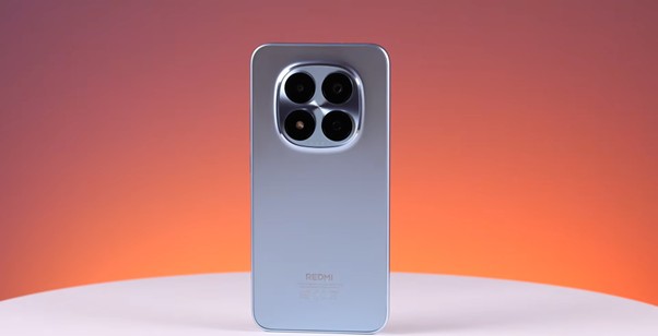 Tył telefonu Redmi Note 15 Pro