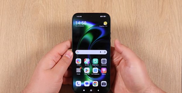 wyświetlacz smartfona Xiaomi 17 Ultra