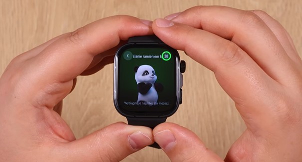 Trenowanie z pandą na Huawei Watch Fit 5 Pro